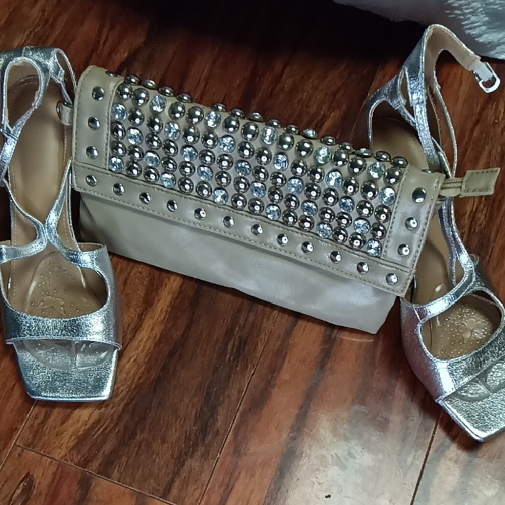 Silver High Heels And Tan Purse Set